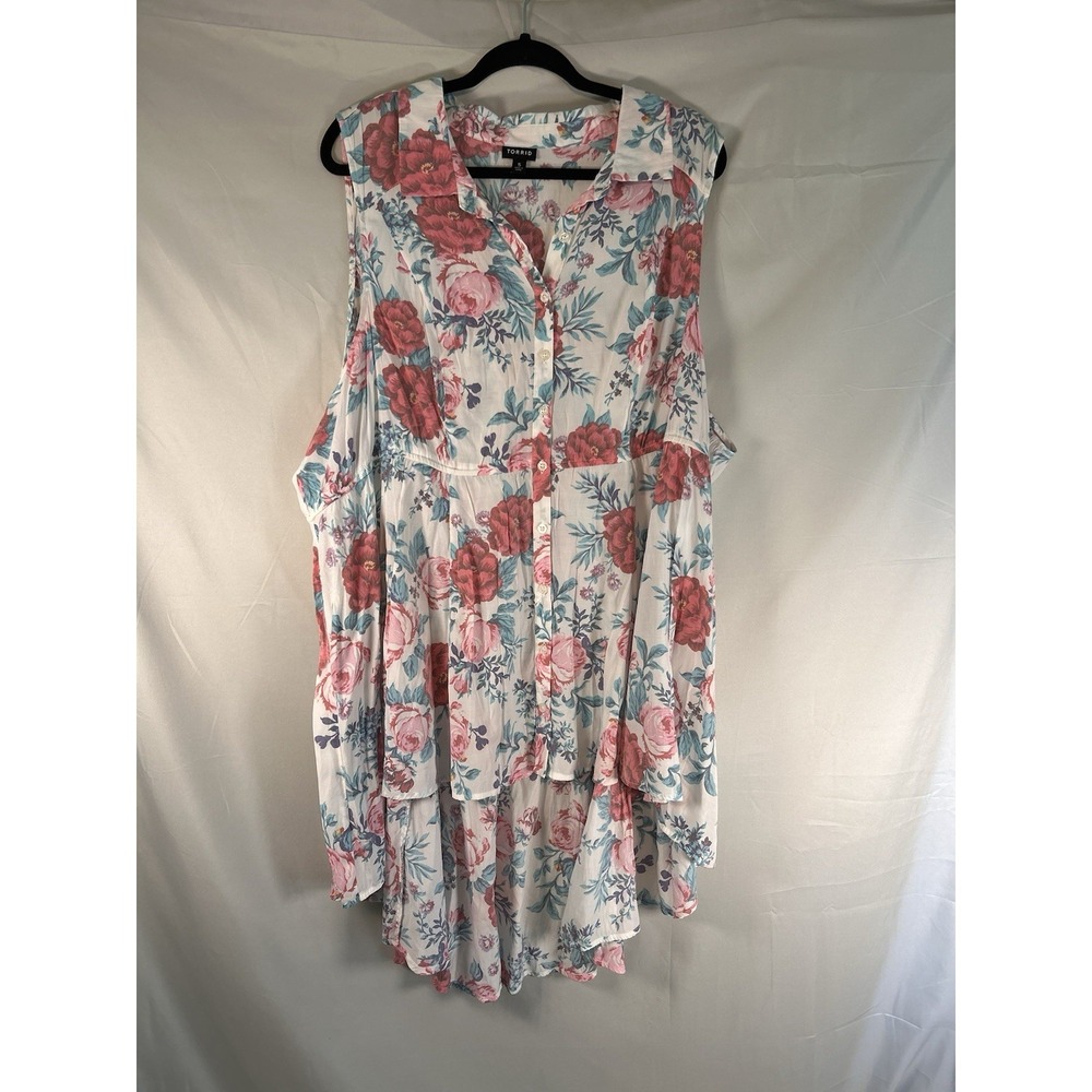 Torrid Size 5 Babydoll Poplin Button Front Hi Low Shirt Floral Top Blouse Plus